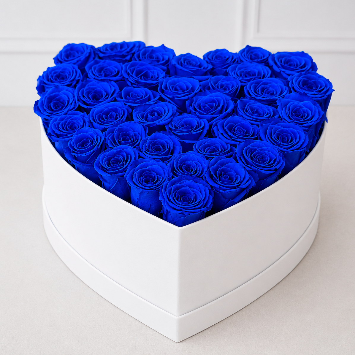 Luxe Flowerbox met Eeuwige Rozen – Tijdloze Elegantie